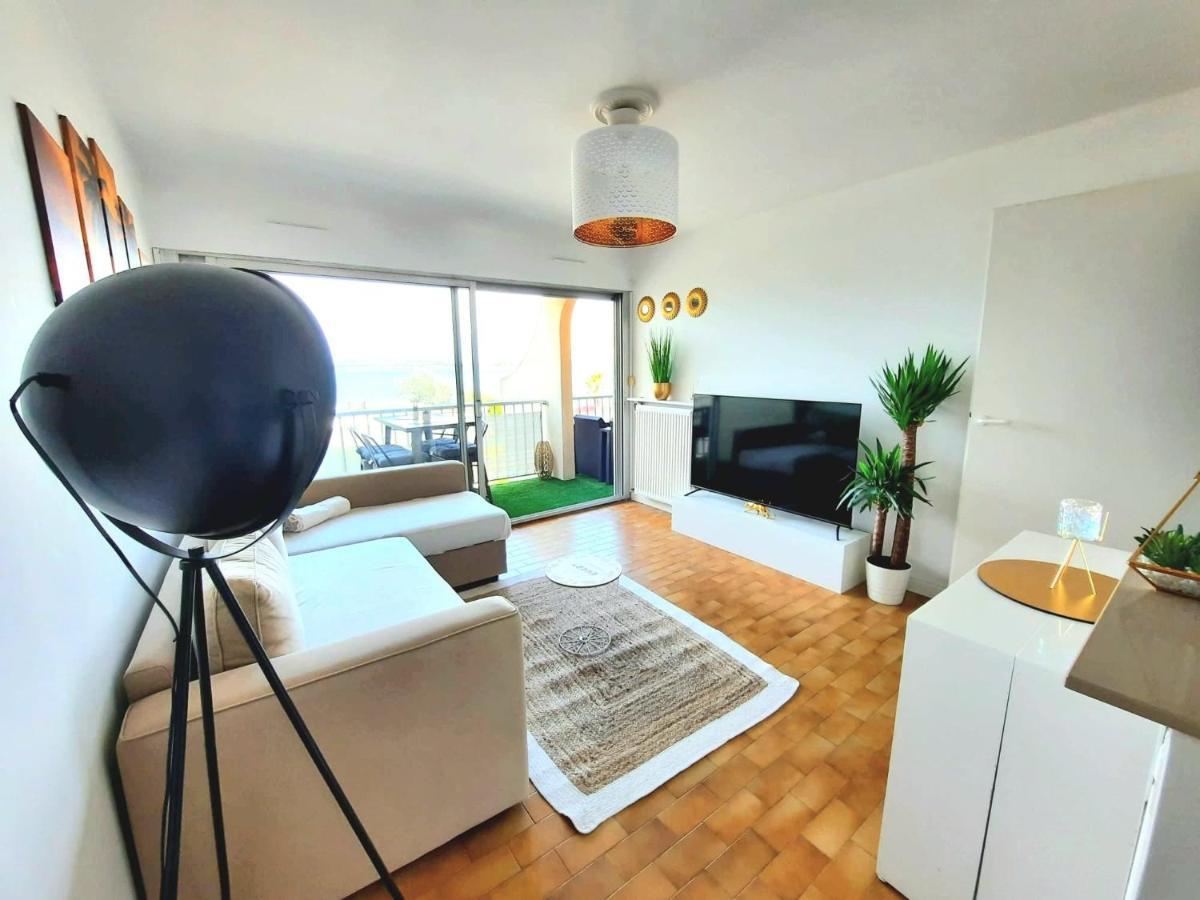Appartement 1Ere Ligne Piscine Terrasse Au Bord De La Plage Front De Mer Avec 6 Velos بالافاس ليه فلو المظهر الخارجي الصورة
